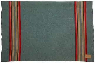 Pendleton Yakima Camp Wool Throw Blanket, Green Heather Mix, One Size - Image 2